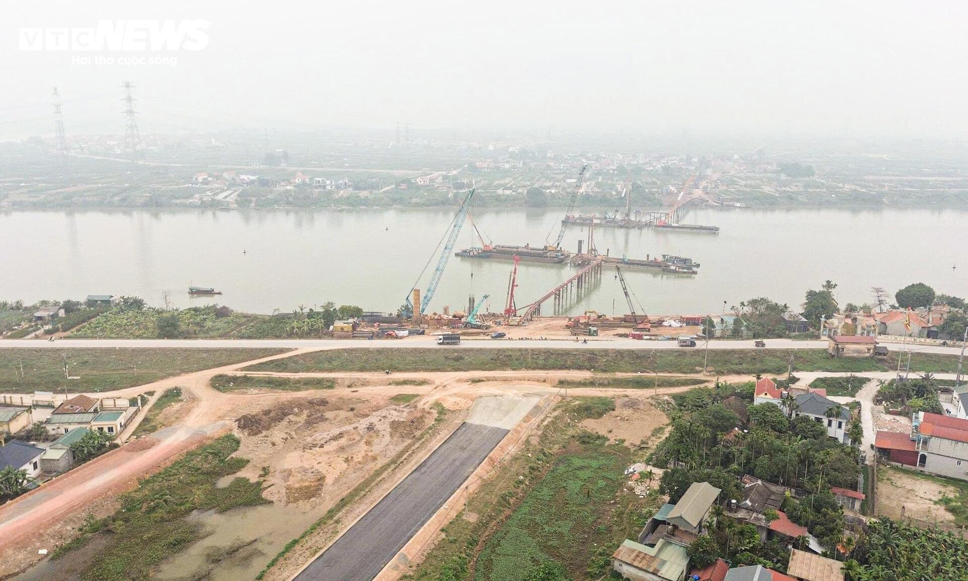 Mục sở thị đại công trường thi công 7 cầu bắc qua sông Hồng- Ảnh 5.