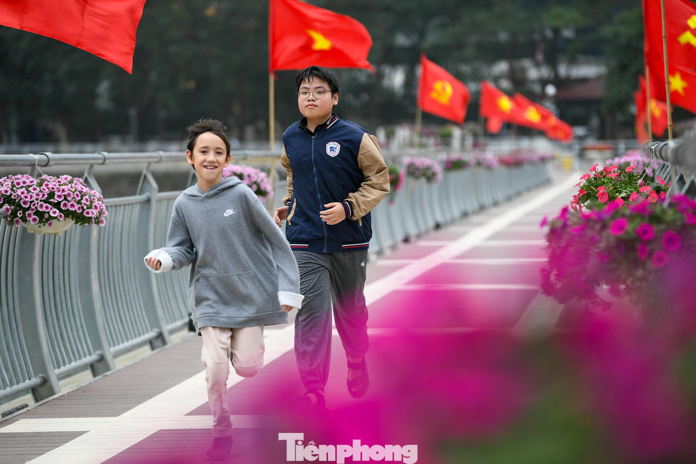 Công viên Hà Nội 'thay da đổi thịt', trang trí rực rỡ đón Xuân- Ảnh 15. Công viên Hà Nội 'thay da đổi thịt', trang trí rực rỡ đón Xuân- Ảnh 15.