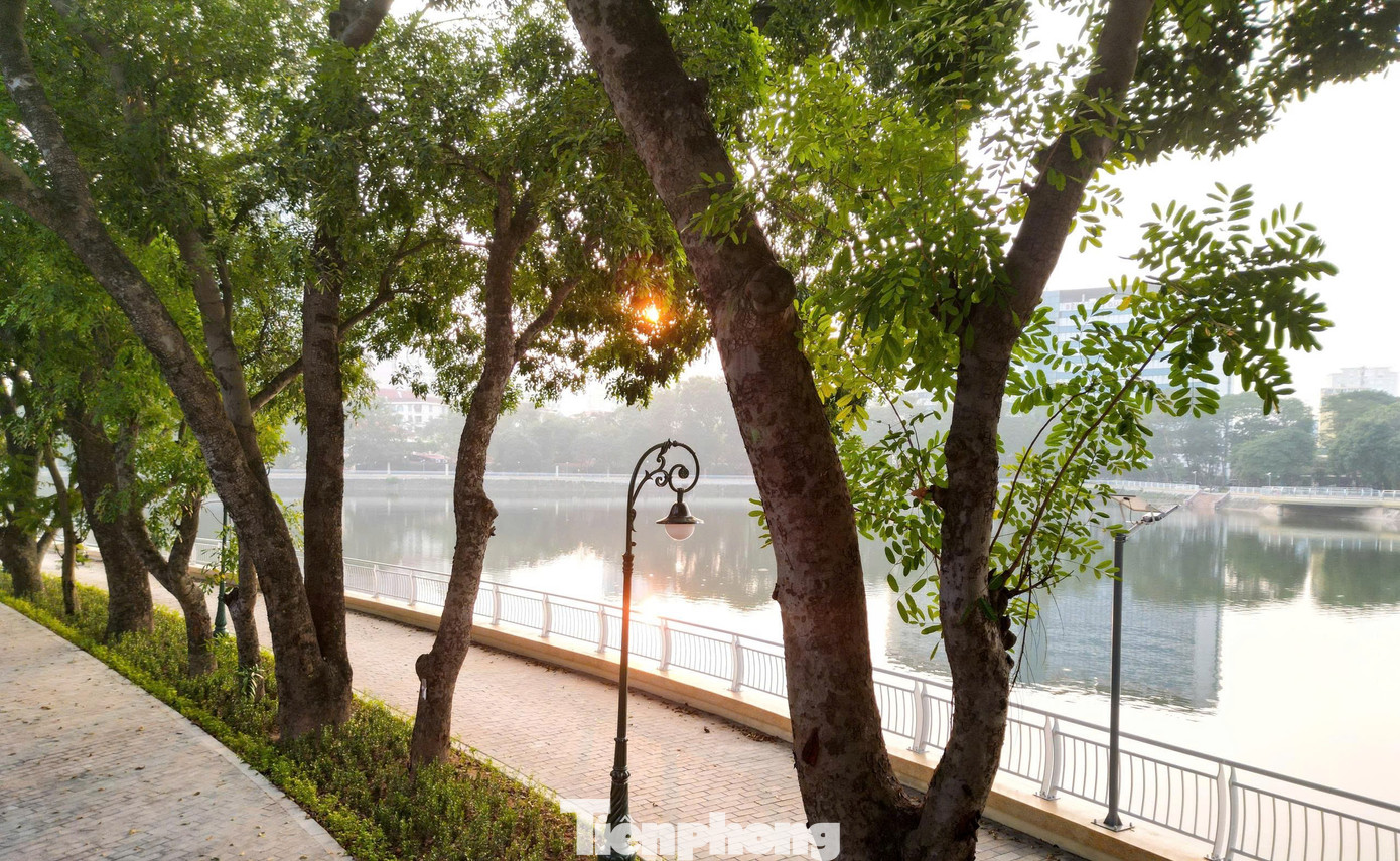 Công viên Hà Nội 'thay da đổi thịt', trang trí rực rỡ đón Xuân- Ảnh 5. Công viên Hà Nội 'thay da đổi thịt', trang trí rực rỡ đón Xuân- Ảnh 5.