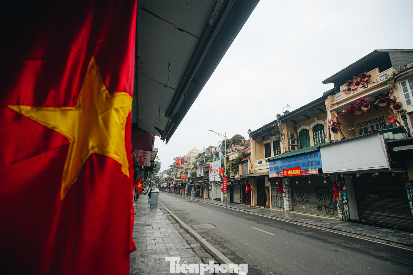 Vẻ đẹp hiếm có của Hà Nội trong buổi sáng đầu năm- Ảnh 14.