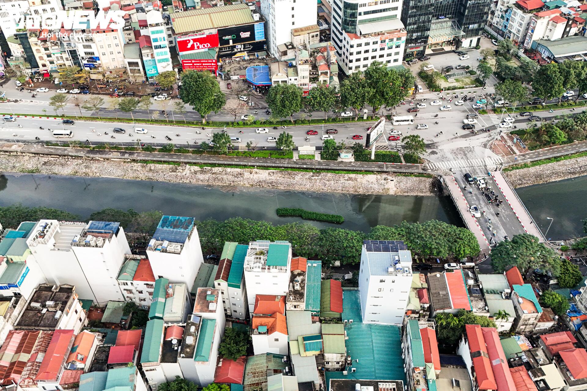 Hiện trạng đường Láng trước đề xuất mở rộng lên gần 54m- Ảnh 2. Hiện trạng đường Láng trước đề xuất mở rộng lên gần 54m- Ảnh 2.