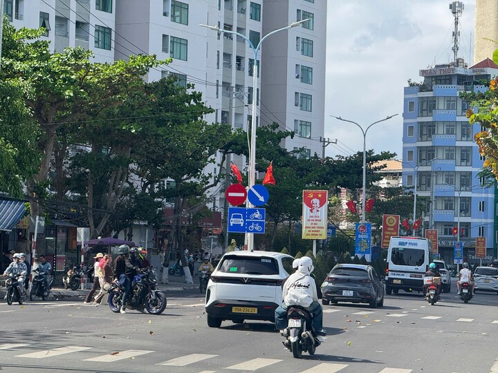 Mùng 5 Tết Bính Ngọ 2026, khách sạn tại Nha Trang, Đà Lạt vẫn kín phòng- Ảnh 2. Mùng 5 Tết Bính Ngọ 2026, khách sạn tại Nha Trang, Đà Lạt vẫn kín phòng- Ảnh 2.