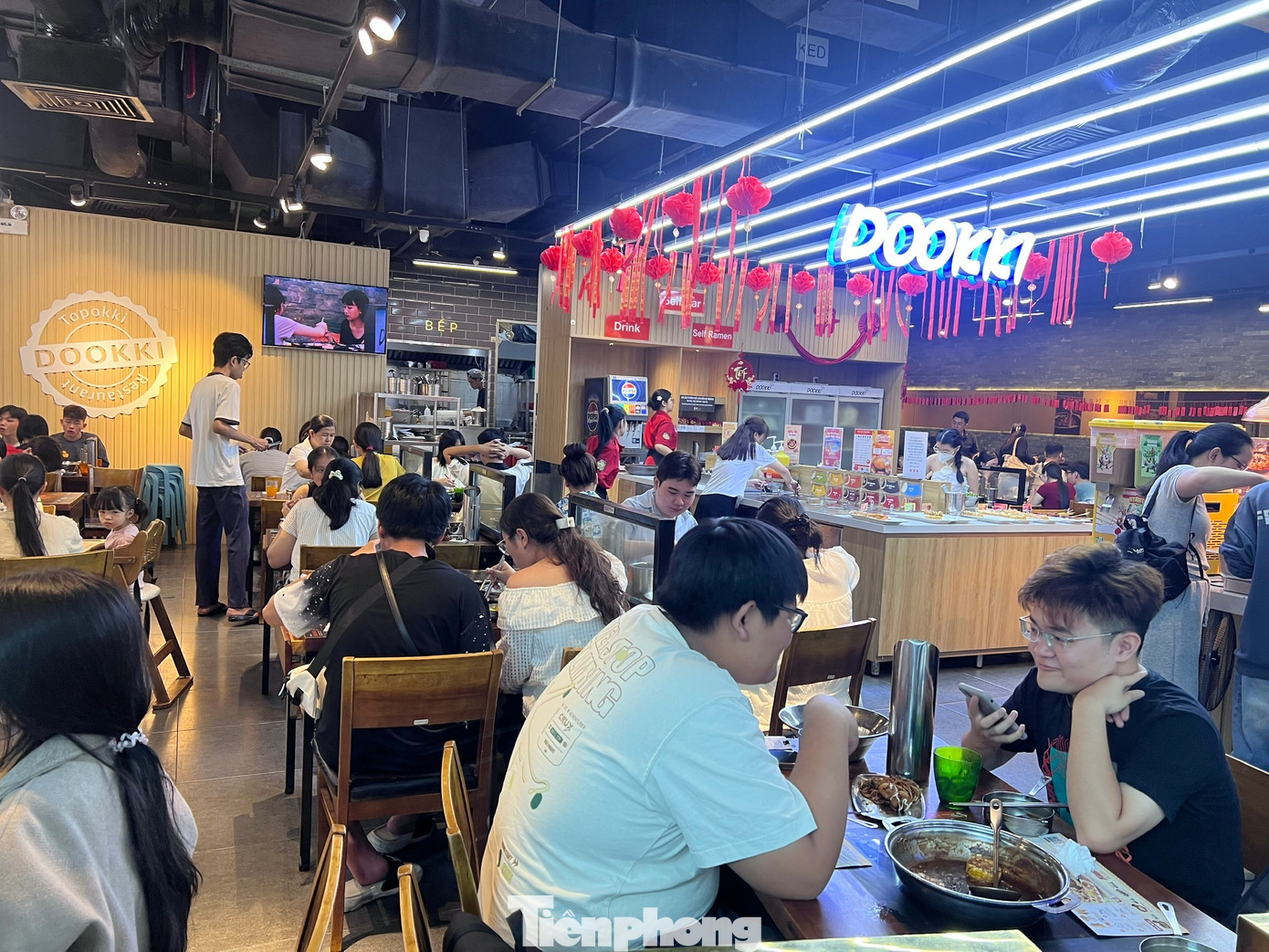 tp-hang-dong-uyen-phuong-5-1771665380607-177166538104070894277