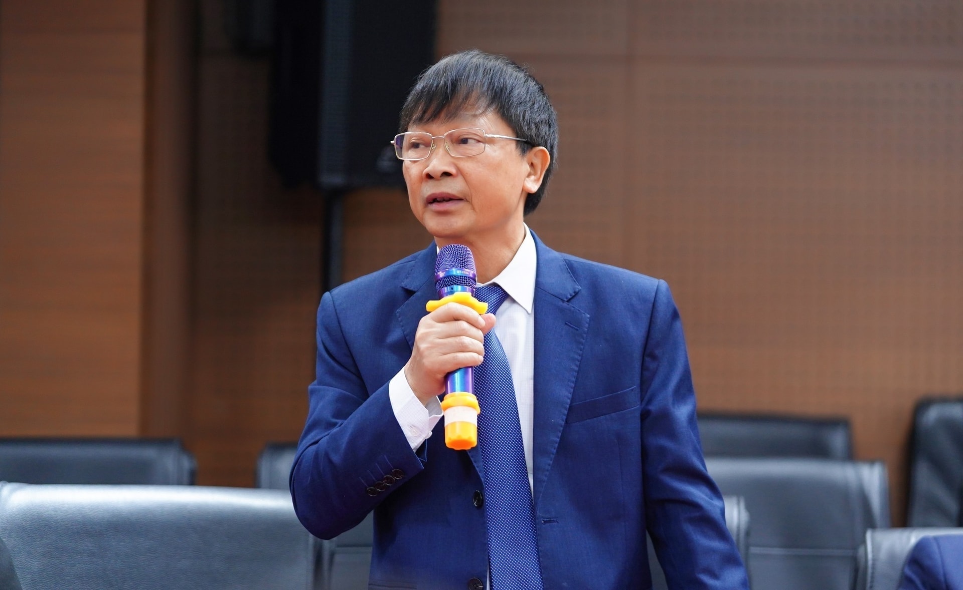 Bắt nguyên Chủ tịch Vinaconex Nguyễn Hữu Tới- Ảnh 1. Bắt nguyên Chủ tịch Vinaconex Nguyễn Hữu Tới- Ảnh 1.