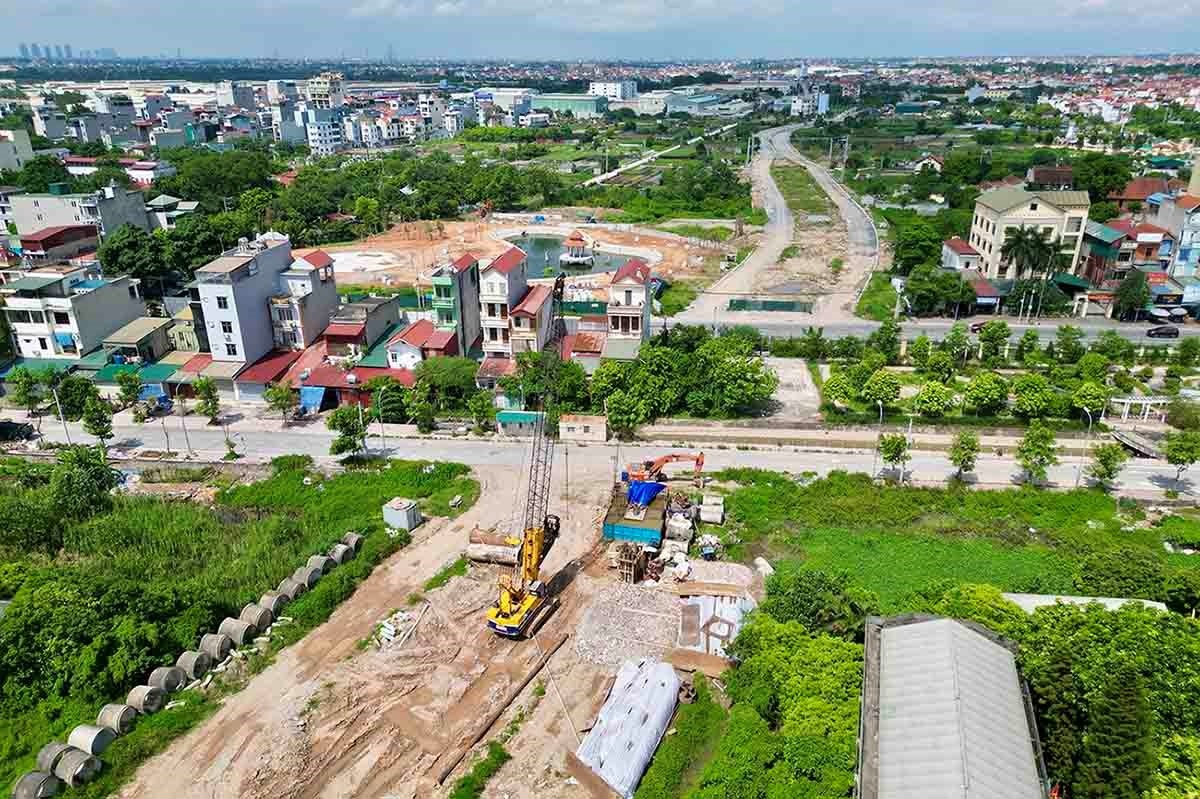 thu-hoi-dat3-17725968747331072475488-1772597862197-1772597862685435713271 Thửa đất hơn 800m2 có 3 hộ dân cùng sinh sống 30 năm, nay bị thu hồi toàn bộ thì được hỗ trợ tái định cư thế nào? - Ảnh 1.