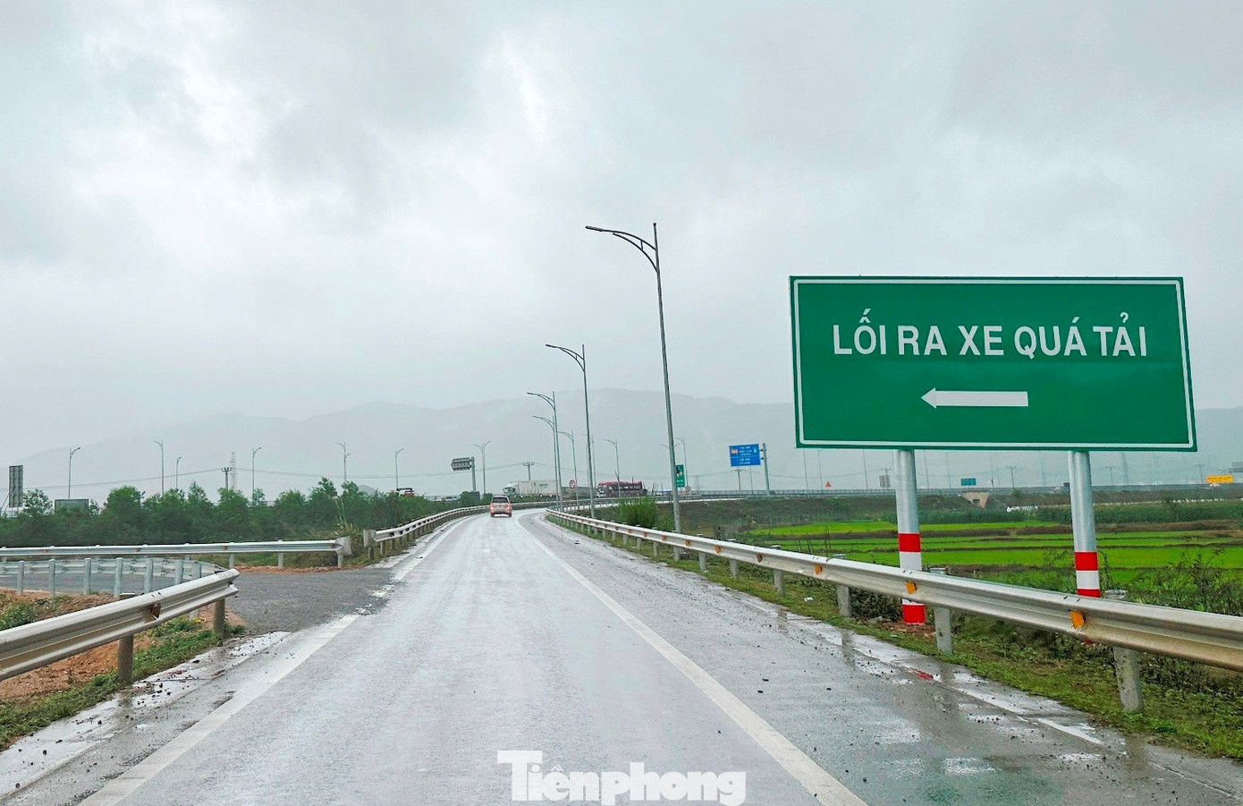 Tận thấy các trạm thu phí tự động hiện đại vừa vận hành trên cao tốc Bắc - Nam- Ảnh 6. Tận thấy các trạm thu phí tự động hiện đại vừa vận hành trên cao tốc Bắc - Nam- Ảnh 6.