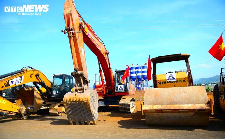z7585096432307a3062fe36fa9197d1a44d6c4259802ec-13575366-1772629175124-17726291752901622920431